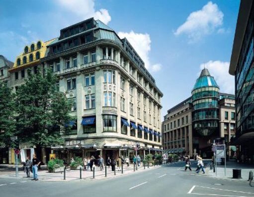 Book Video Conference Rooms in DUSSELDORF