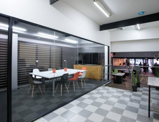 Lambert Avenue by the hour or day with whyGo.